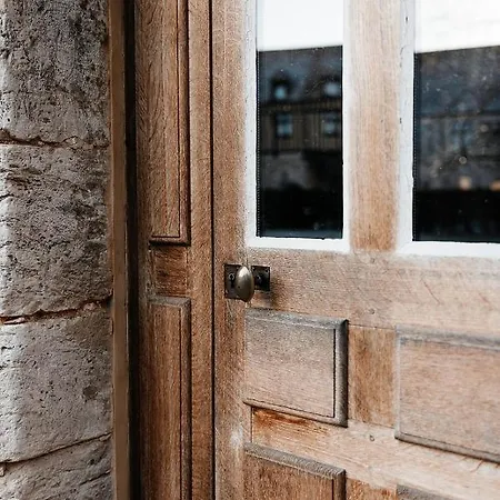 Willa La Motte Feodale Luxury Medieval Manor Rated 5 Stars In Normandy Le Mesnil-Jourdain