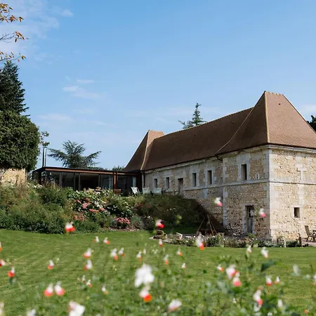 Willa La Motte Feodale Luxury Medieval Manor Rated 5 Stars In Normandy *