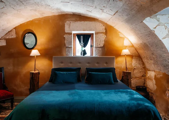 La Motte Feodale Luxury Medieval Manor Rated 5 Stars In Normandy * Le Mesnil-Jourdain